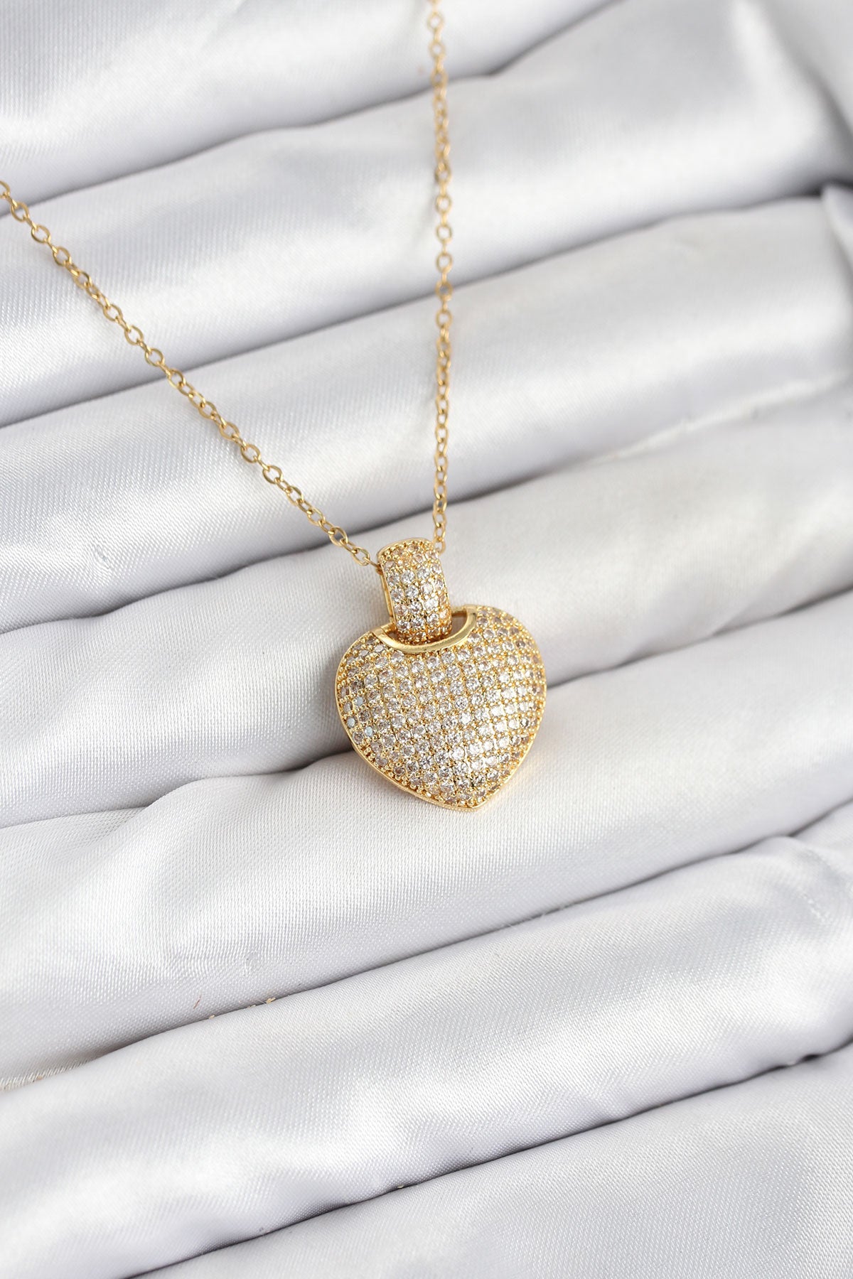 HeartGlow Kalpli Kadın Kolye - Altın Rengi | 316L Çelik