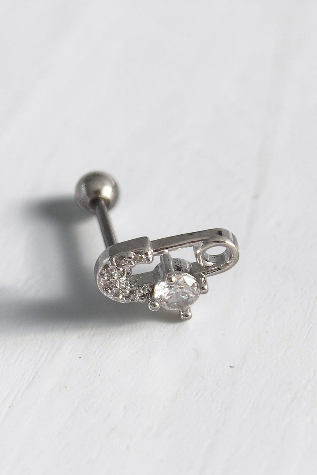 VORA HOUSE gümüş rengi zirkon taşlı toplu iğne figürlü paslanmaz çelik tragus piercing